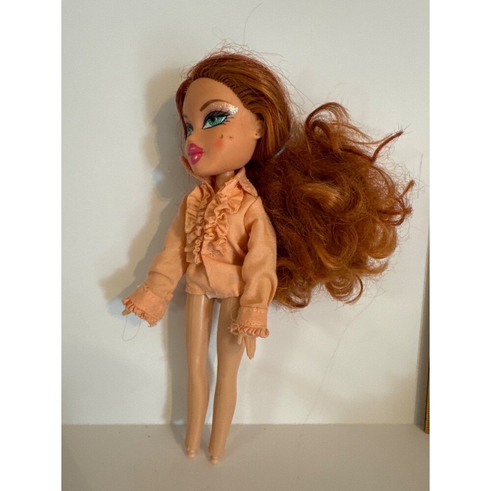 Bratz 2001 Meygan Curly Red Hair 10" Glitter Eye Shadow and Bracelets